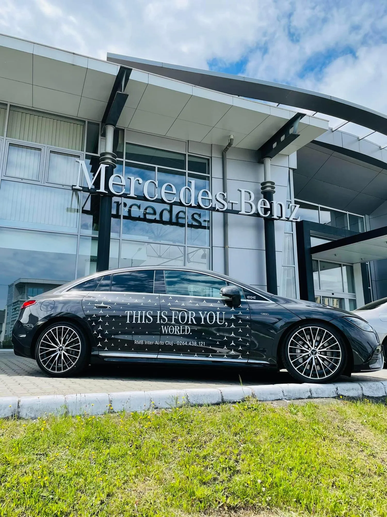 Iluminat Mercedes-Benz Cluj-Napoca - imagine de prezentare